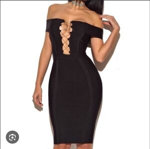 Black Off-the-Shoulder Bodycon Cocktail Dress